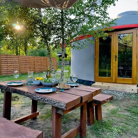 Jurta Nad Zegrzem Z Prywatnym Jacuzzi Villa Arciechow Exterior photo